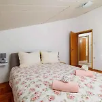 Near In 54913