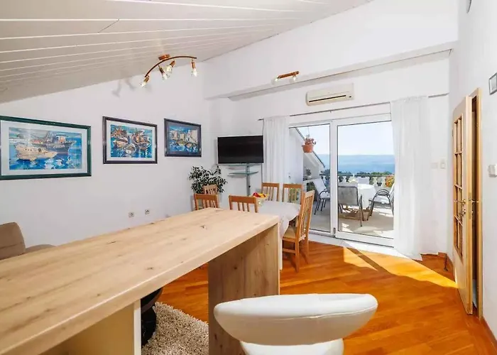 Appartement Near In 54913 Novi Vinodolski