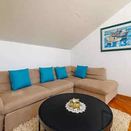 Appartamento Near In 54913