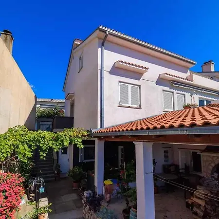 Appartamento Near In 54913 Novi Vinodolski